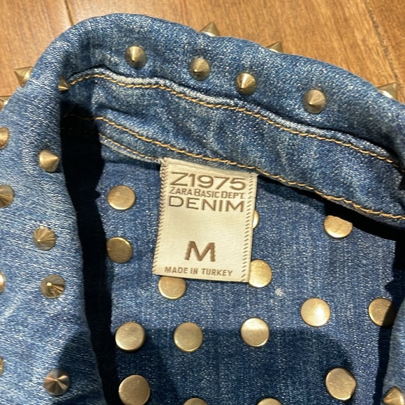 Zara studded denim jacket sz m - Picture 3 of 5